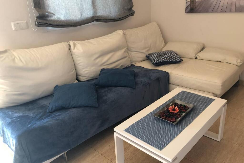 Beautiful Apartment With Swimming Pool And Beach Аликанте Экстерьер фото